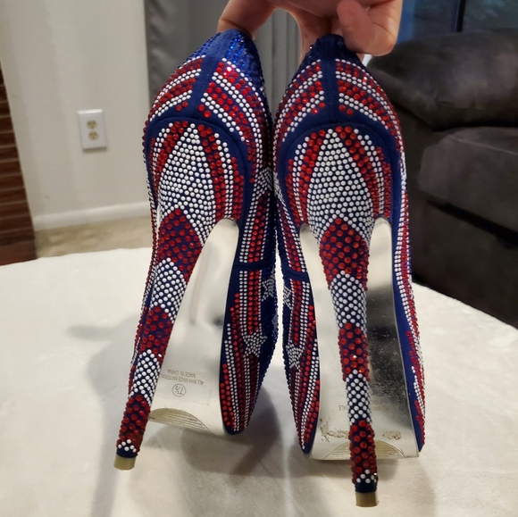 Absolutely Stunning 4th of July Stilettos Size 7.5 - Picture 8 of 9